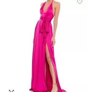NWT Mac Duggal halter neck gown size 10 pink